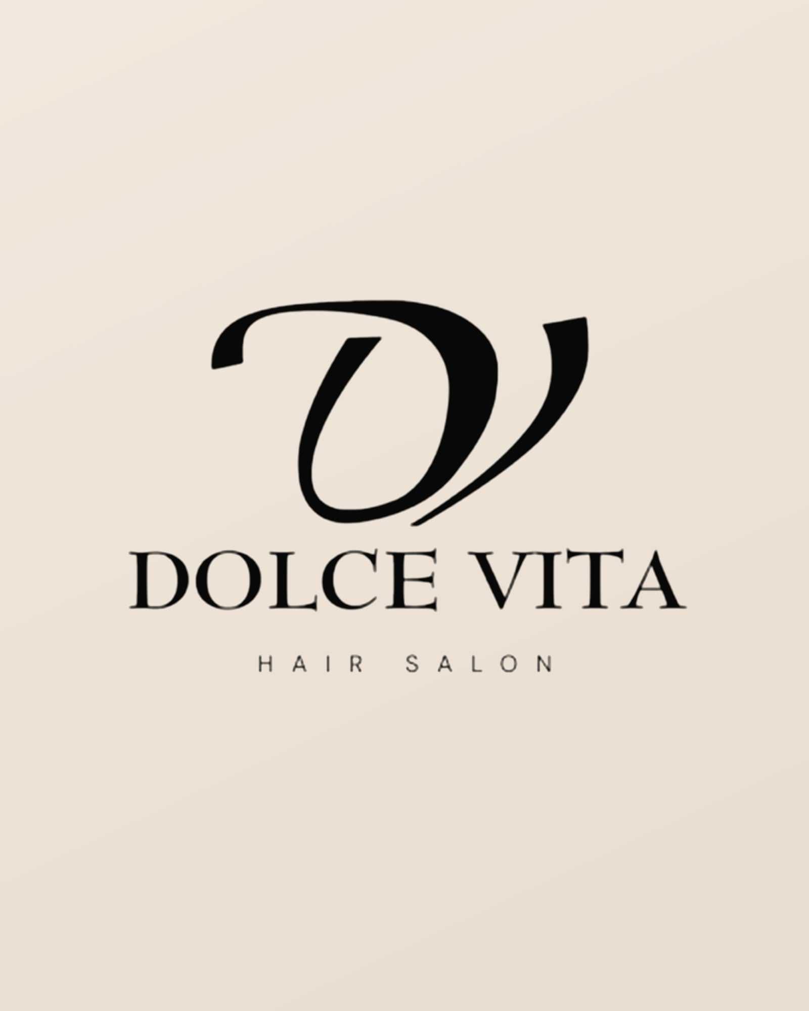 Portrait of Jamie Bragg, a professional stylist at Salon Dolce Vita, showcasing their expertise and style.